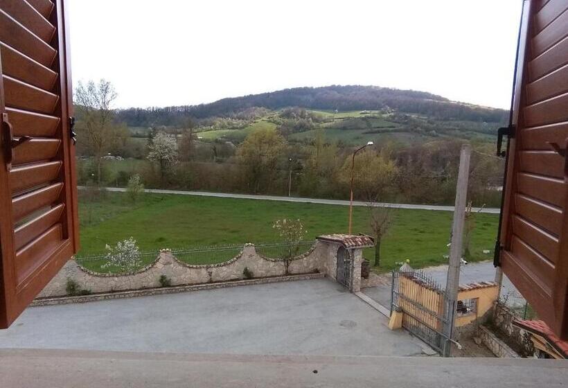 민박 Beb Le Frattocchie