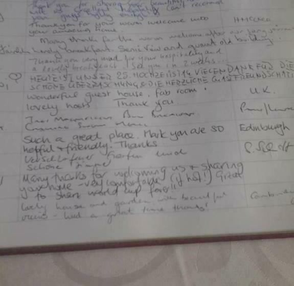 تختخواب و صبحانه Maison De L Orb