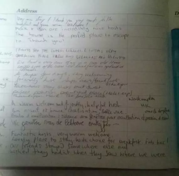 تختخواب و صبحانه Maison De L Orb