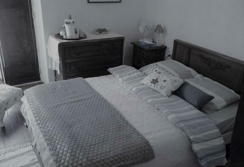 تختخواب و صبحانه Maison De L Orb