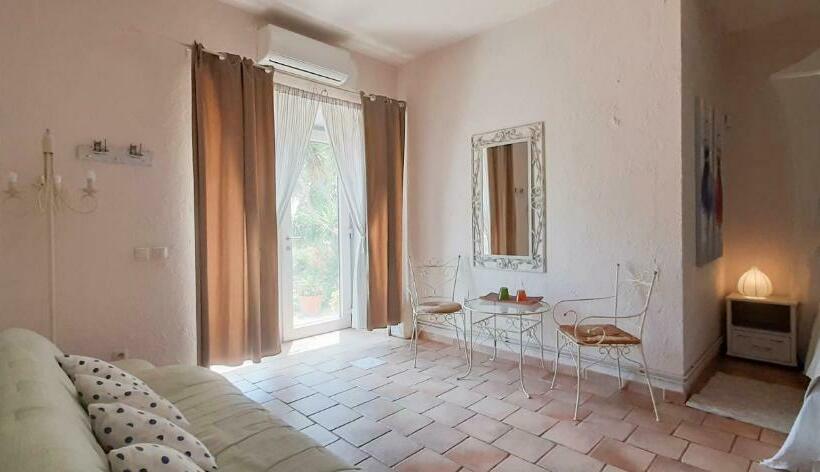 مبيت وإفطار Poggio Bellavista