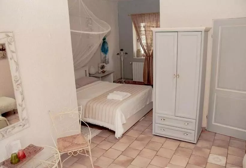 تختخواب و صبحانه Poggio Bellavista