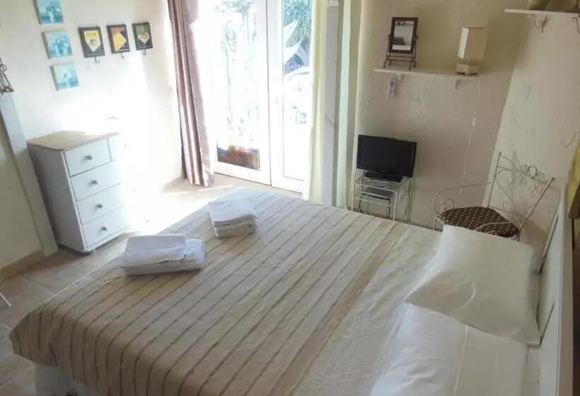 تختخواب و صبحانه Poggio Bellavista