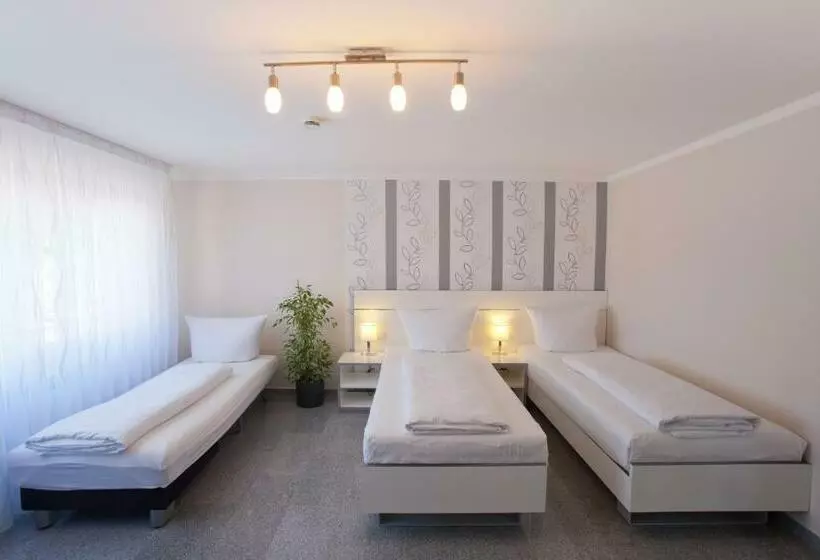 ホテル Villa Natalia Am See