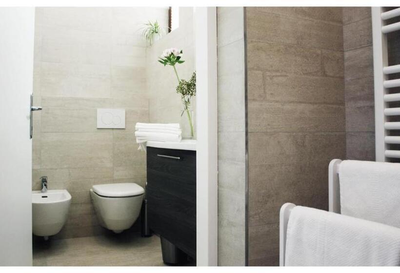 膳宿费 A Cjase Di Lise