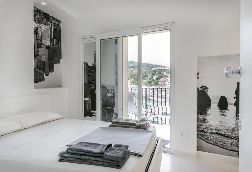 펜션 Al Molo Sea View Rooms