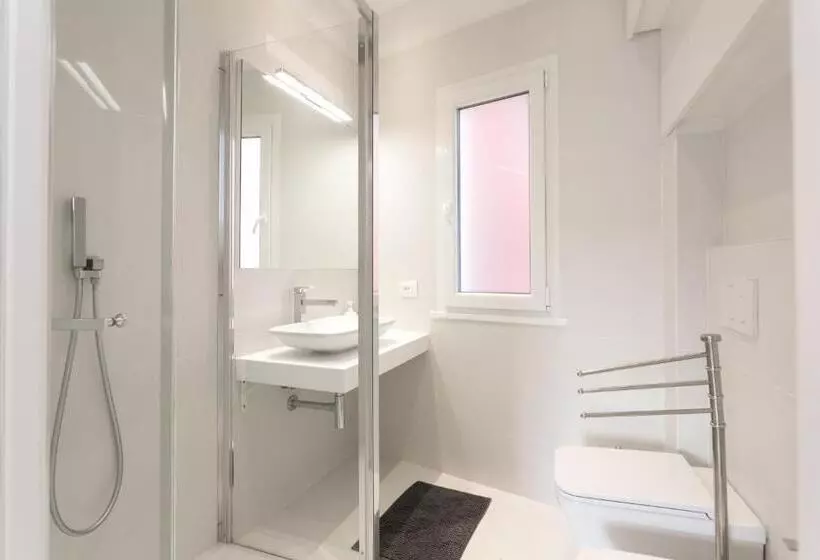 Majatalo Al Molo Sea View Rooms