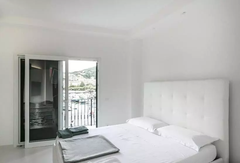 Majatalo Al Molo Sea View Rooms