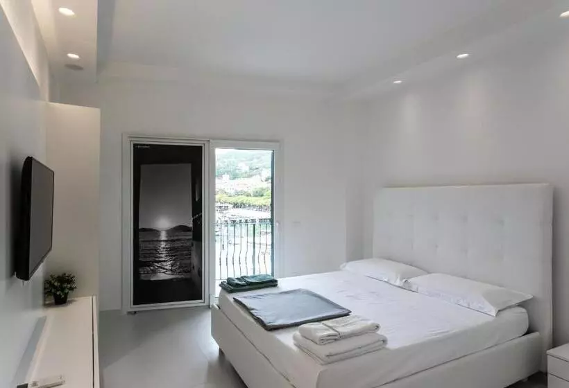 Majatalo Al Molo Sea View Rooms