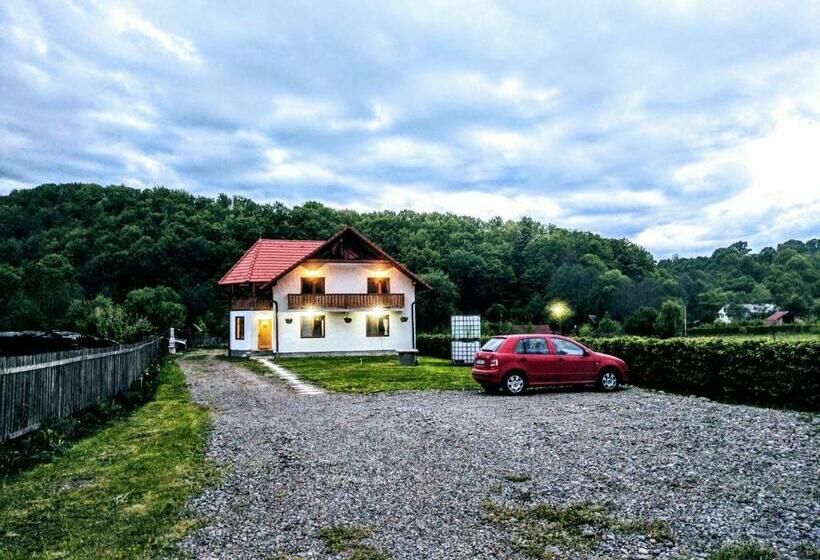 Panzió Casa Cu Aburi Sovata