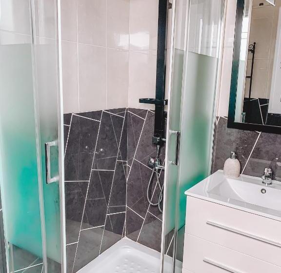 פנסיון Greentree House