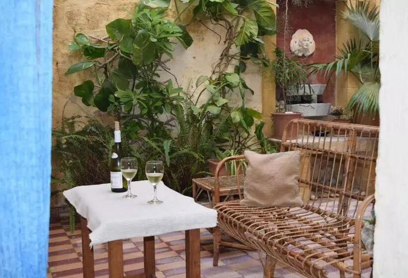 پانسیون Maria Townhouse Heart Of Victoria B&b