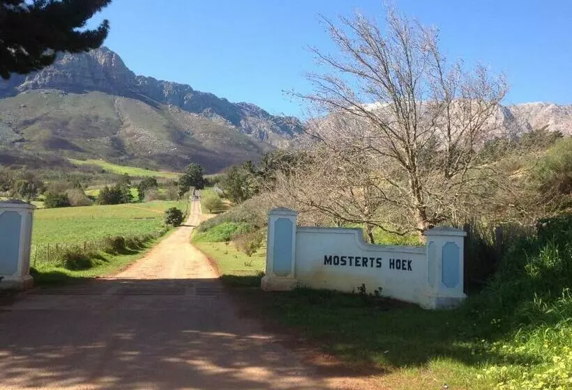 Majatalo Mosterts Hoek Guest House