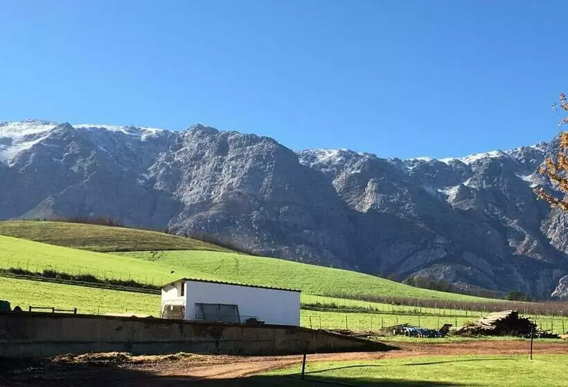 Majatalo Mosterts Hoek Guest House
