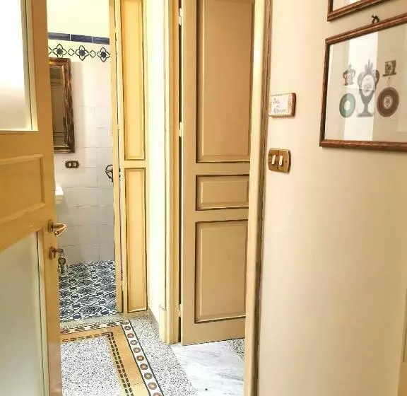 Aamiaismajoitus (B&B) Dimora La Commare