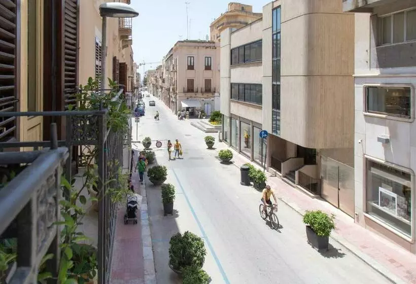 Aamiaismajoitus (B&B) Dimora La Commare