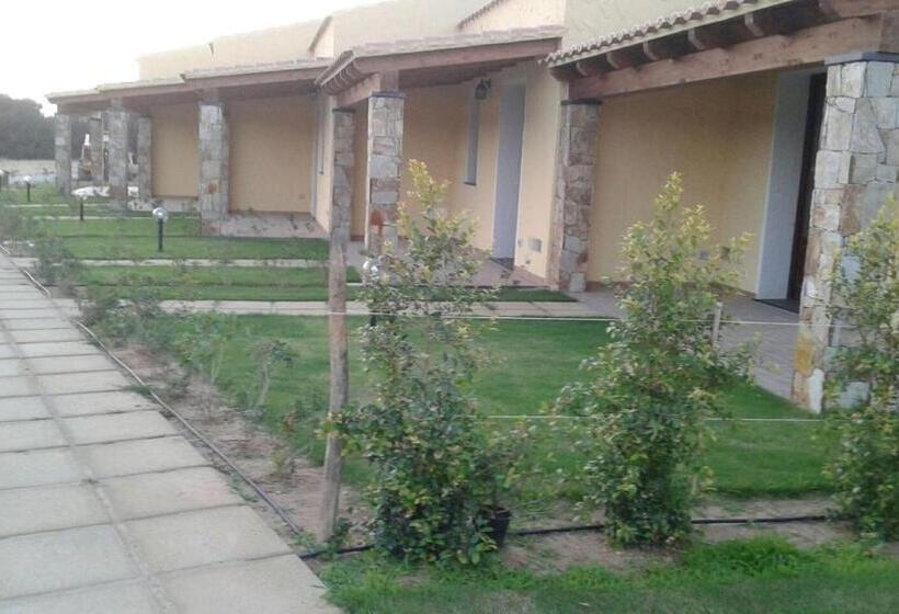 مبيت وإفطار Agriturismo Is Solinas