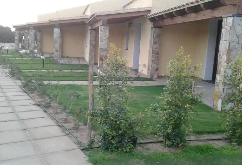 ベッドアンドブレックファースト Agriturismo Is Solinas