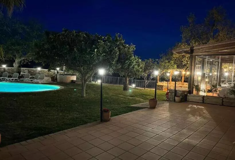 Aamiaismajoitus (B&B) Casale Calabria