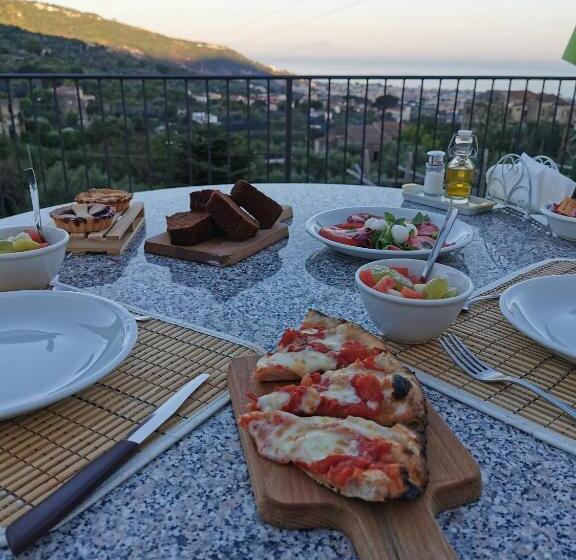 تختخواب و صبحانه L Angolo Di Campagna