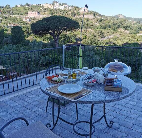 تختخواب و صبحانه L Angolo Di Campagna