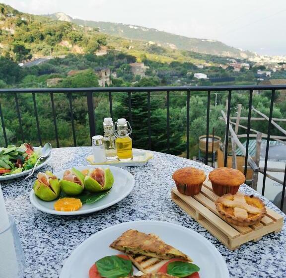 تختخواب و صبحانه L Angolo Di Campagna