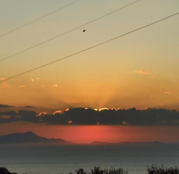 تختخواب و صبحانه L Angolo Di Campagna