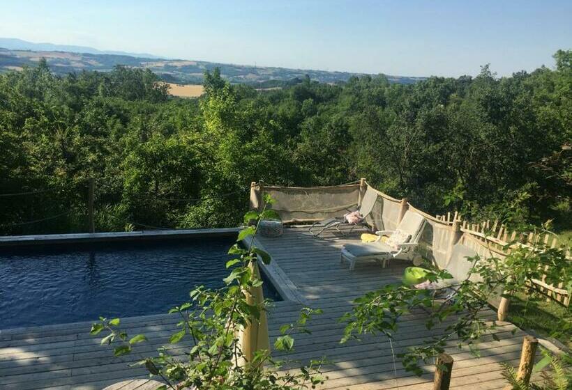 ベッドアンドブレックファースト La Cabane Aux Sapins