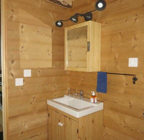 ベッドアンドブレックファースト La Cabane Aux Sapins