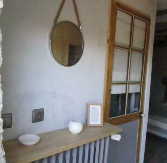 Aamiaismajoitus (B&B) La Grange Aux Hirondelles