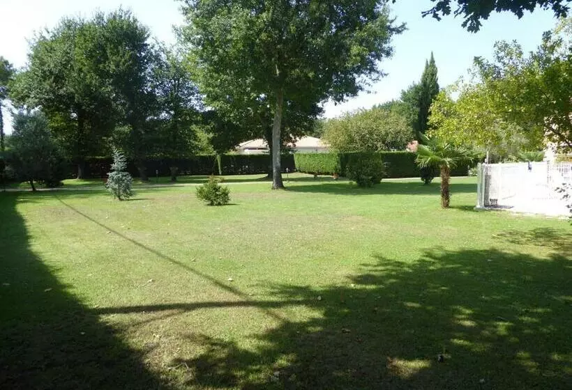 Aamiaismajoitus (B&B) La Mimona