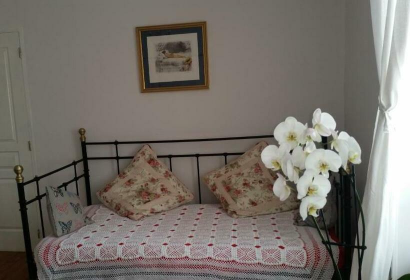 ベッドアンドブレックファースト La Vieille Distillerie