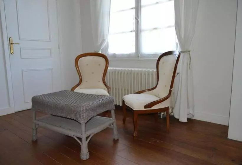 Aamiaismajoitus (B&B) La Vieille Distillerie