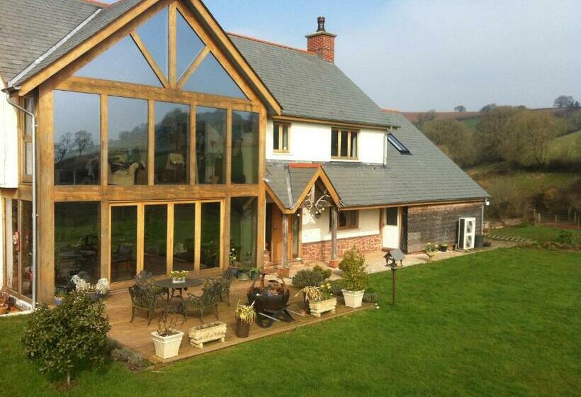 East Dunster Deer Farm B&b
