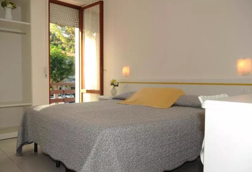 Hotelli Albergo Ester