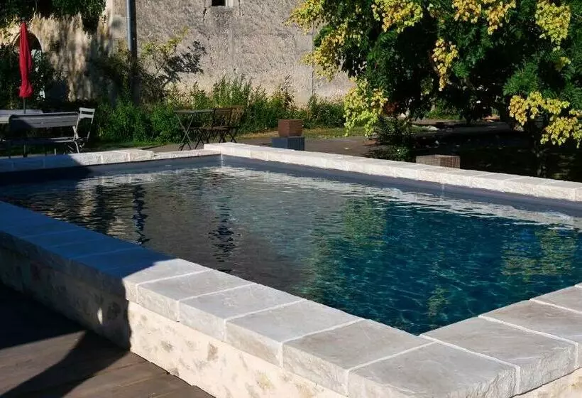 Majatalo Le Clos Des Abeilles