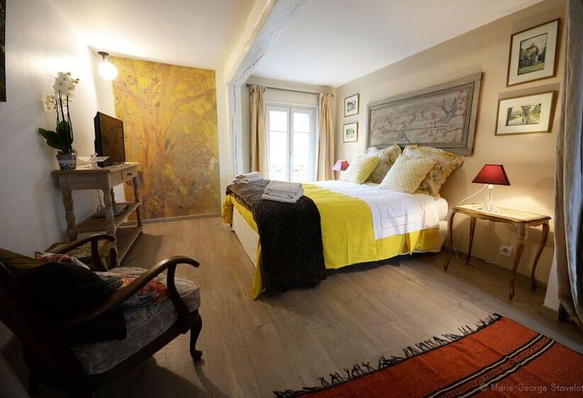 Пансион Le Gratin Mondain