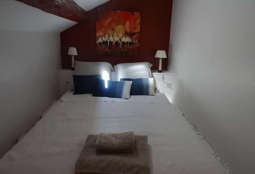 Пансион Le Gratin Mondain