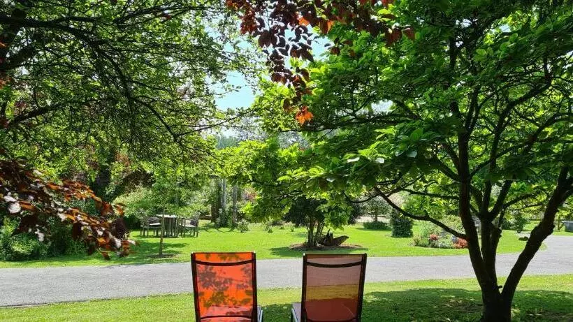 Aamiaismajoitus (B&B) Au Bois Dormant