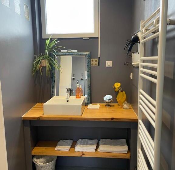 ベッドアンドブレックファースト Au Bois Dormant