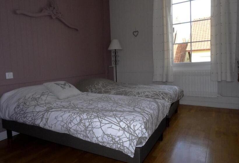 ベッドアンドブレックファースト Au Bois Dormant