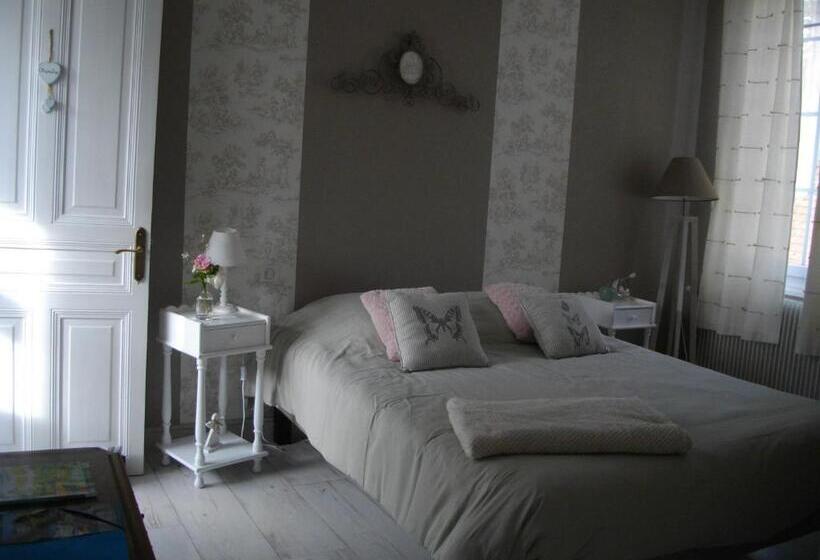 ベッドアンドブレックファースト Au Bois Dormant