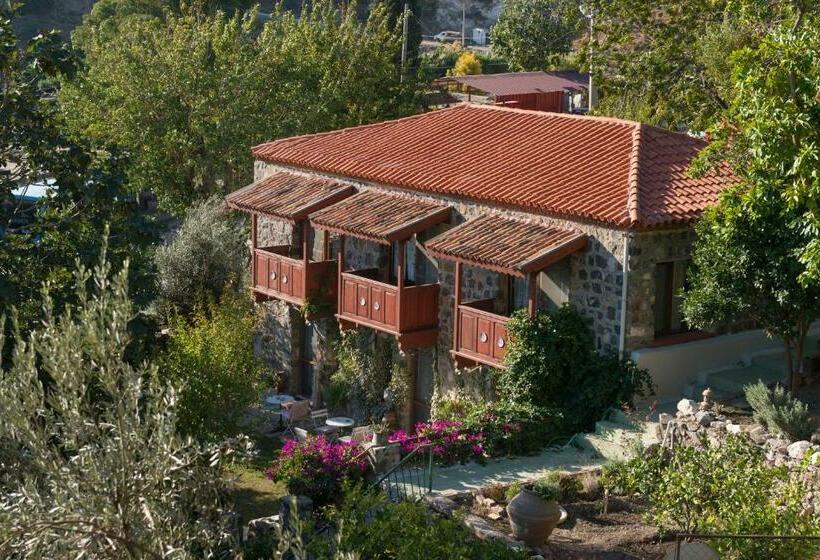 צימר Karaburun Bahçe