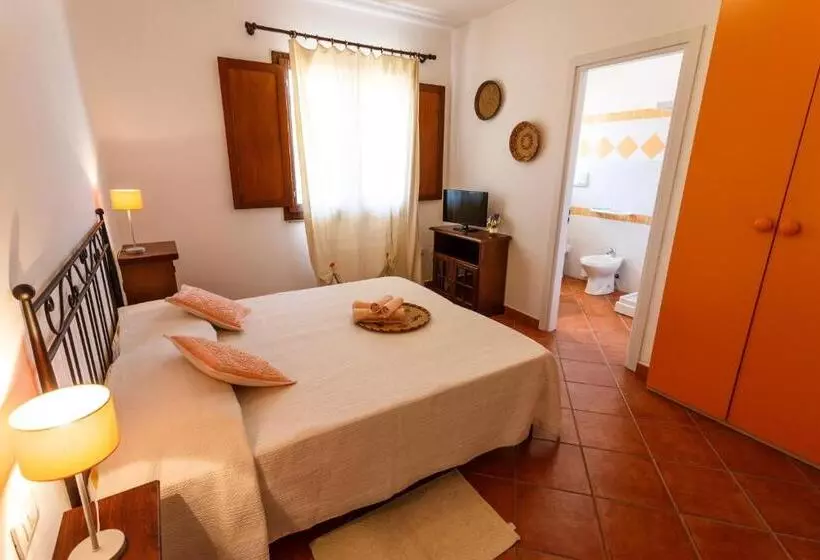 ベッドアンドブレックファースト La Colbula