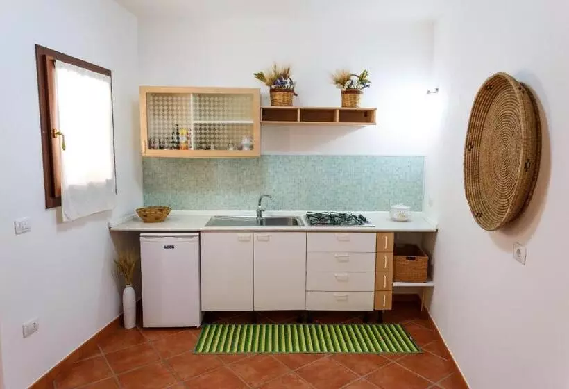 ベッドアンドブレックファースト La Colbula