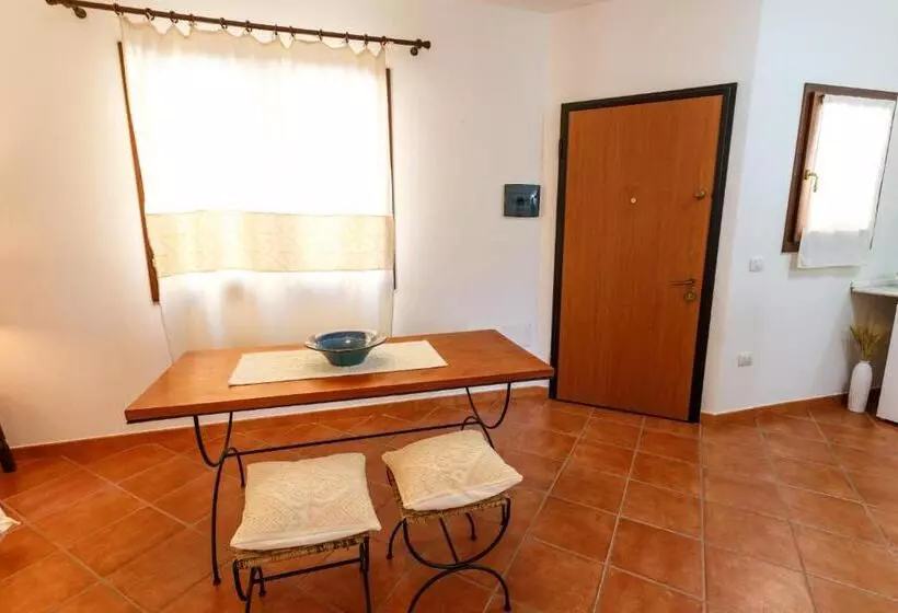 ベッドアンドブレックファースト La Colbula