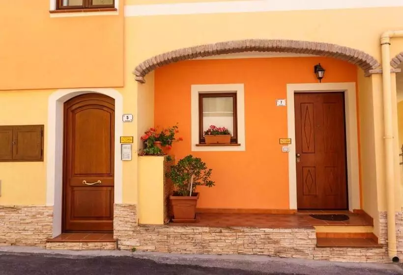 ベッドアンドブレックファースト La Colbula