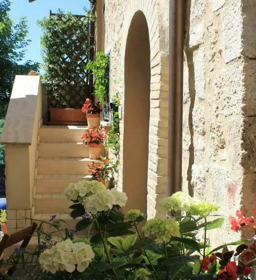 ベッドアンドブレックファースト La Zaffera