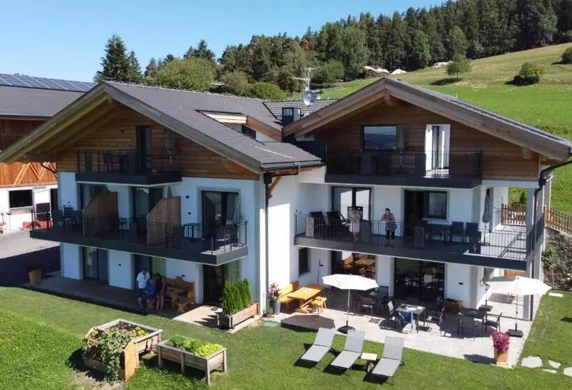 ホテル Platiederhof