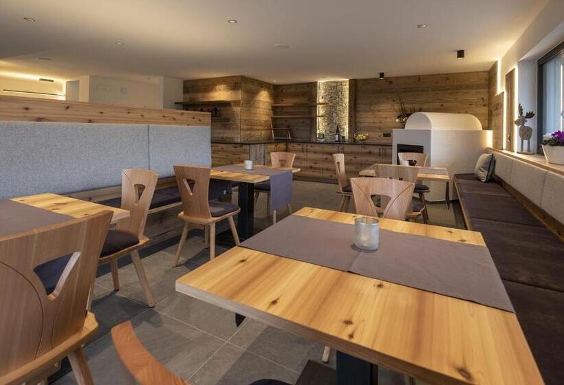 فندق Platiederhof